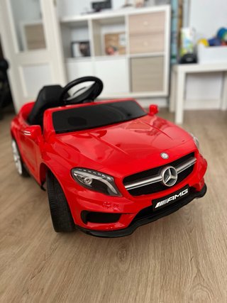 Coche y Moto Eléctricos Infantil Mercedes y Vespa