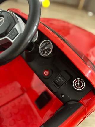 Coche y Moto Eléctricos Infantil Mercedes y Vespa