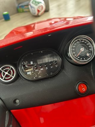 Coche y Moto Eléctricos Infantil Mercedes y Vespa