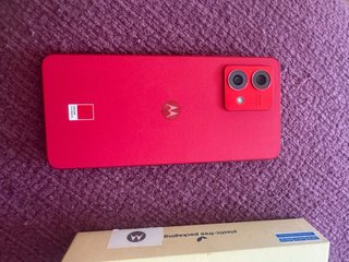 Motorola g84 Rosso