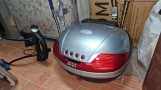 Baúl GIVI V46 46L para Yamaha T-MAX 500