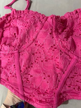 Top rosa encaje talla S Stradivarius casi nuevo