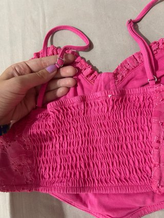 Top rosa encaje talla S Stradivarius casi nuevo