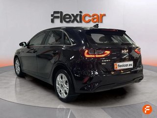 Kia Ceed 1.6 MHEV iMT 100kW (136CV) Concept