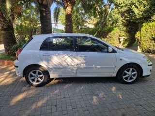 Toyota Corolla 2005