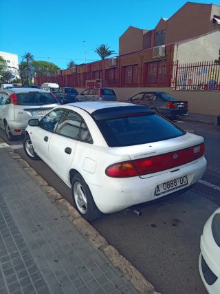 Mazda 323 1998