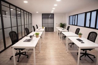 Oficina en alquiler en Nueva España en Madrid