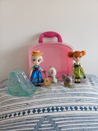 Maletín Elsa y Anna Mini Animators Disney frozen