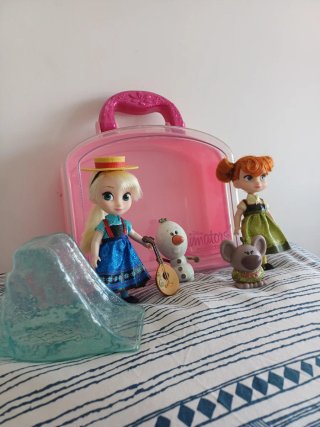 Maletín Elsa y Anna Mini Animators Disney frozen
