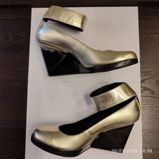 Scarpe con tacco United Nude oro