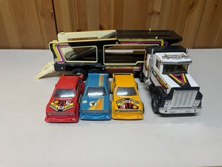 Camión Transportador Gozan Dallas