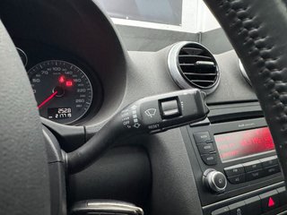 AUDI A3 1.6 TDI 105cv Attraction