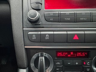 AUDI A3 1.6 TDI 105cv Attraction