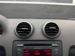 AUDI A3 1.6 TDI 105cv Attraction