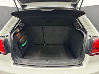 AUDI A3 1.6 TDI 105cv Attraction