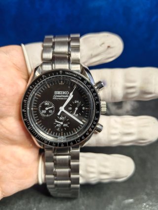 Reloj Seiko Speedmaster Negro Cronógrafo