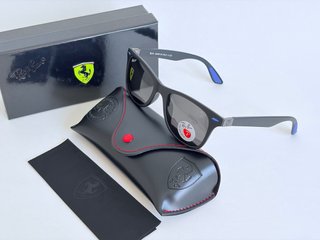 Gafas de Sol Ray-Ban Ferrari Negras Polarizadas