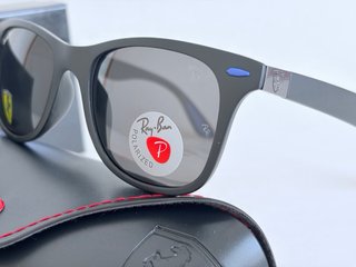 Gafas de Sol Ray-Ban Ferrari Negras Polarizadas