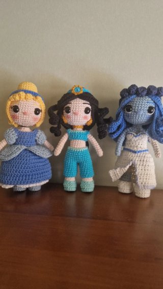 Muñecas Amigurumi Hechas a Mano