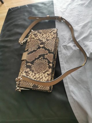 Bolso Michael Kors Piel Serpiente Tachuelas
