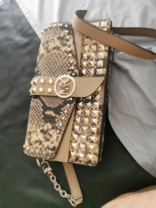 Bolso Michael Kors Piel Serpiente Tachuelas