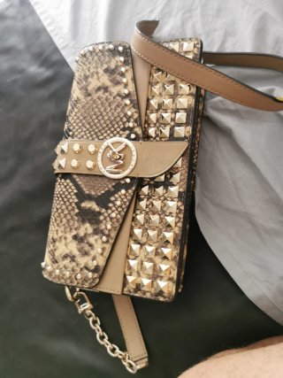 Bolso Michael Kors Piel Serpiente Tachuelas
