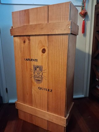 Espectacular Caja de madera LAFUENTE - QUÍLEZ