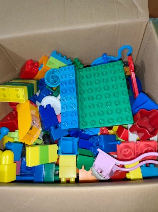 Caja grande con  Juguetes Bloques y Vehículos, Ba