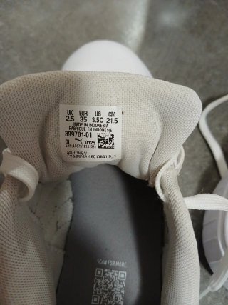 Zapatillas Puma Niña Talla 35 Blancas y Plateadas