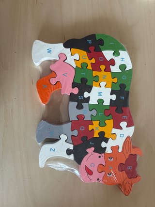 Puzzle infantil de madera letras y números