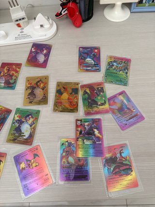 Carte Pokemon Charizard Olografiche