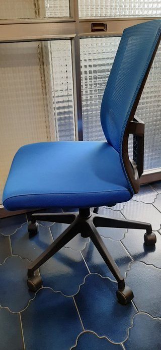 Silla de oficina giratoria Ofiprix azul