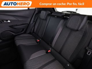 Peugeot 2008 1.2 Mild-Hybrid Allure