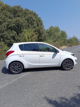 Hyundai i20 1.2 85cv GO BRASIL FULL EQUIPE