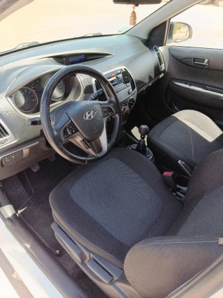 Hyundai i20 1.2 85cv GO BRASIL FULL EQUIPE