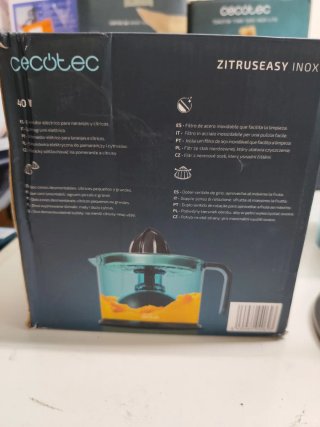 Exprimidor Cecotec ZitruEasy Inox