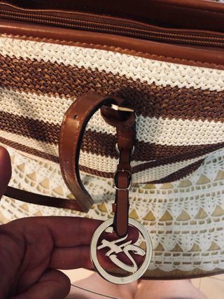 Bolso de rafia a rayas