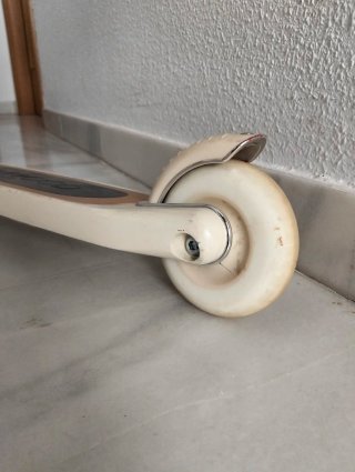 Patinete Banwood con cesta