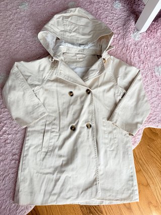 Gabardina niña Gocco beige con capucha