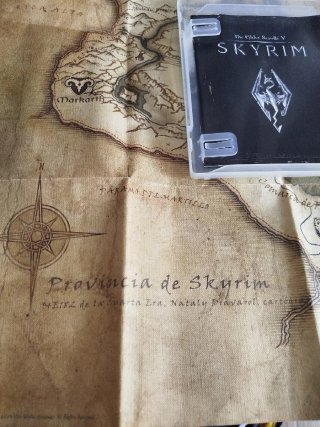 Juego PS3 The Elder Scrolls V: Skyrim + Mapa