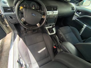Ford Mondeo 2004