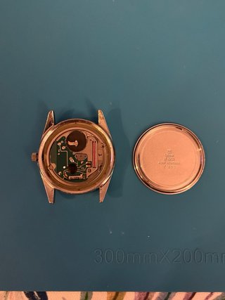 Reloj Tissot PR100 con fase lunar