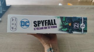 Juego Spyfall El Villano que se perdió DC