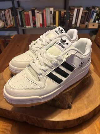 Adidas Forum Low Blancas Negras