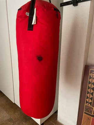 PACK SACO DE BOXEO + SOPORTE + REGALO