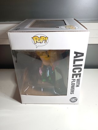Funko Pop! Alice with Flowers 1057 Deluxe