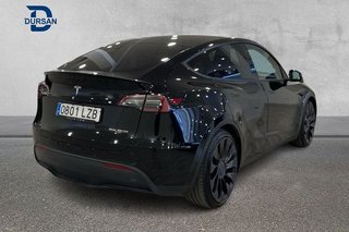 Tesla Model Y   Performance 4WD