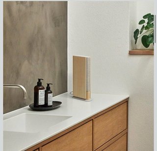 Bang & Olufsen Beosound Emerge Beige/Marrón