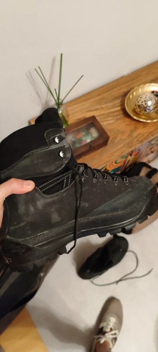 Bota de montaña Bora Boreal