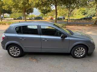 Opel Astra 2006